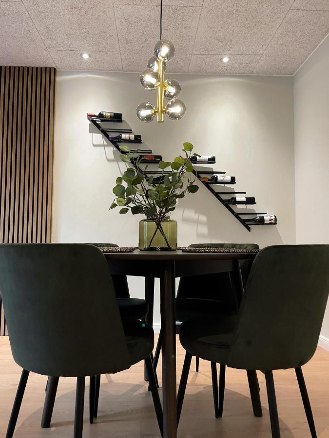 Ny Style Entire Apartment W/Private Cozy Terrace هاريسلي المظهر الخارجي الصورة